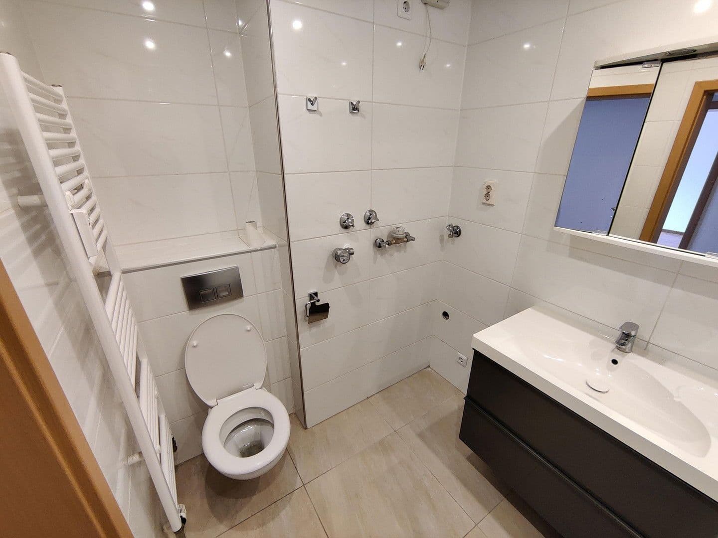 Prenájom bytu 2-izbový 58 m², Mörikestraße 95, Nürtingen, Bádensko-Wurttembersko Prenájom bytu 2-izbový 58 m², Mörikestraße 95, Nürtingen, Bádensko-Wurttembersko