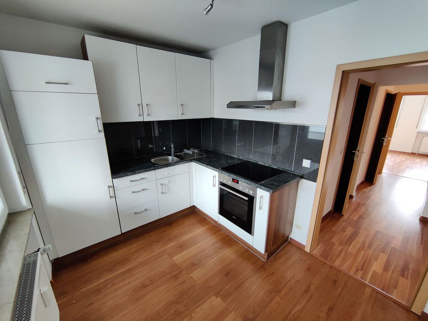 Prenájom bytu 2-izbový 58 m², Mörikestraße 95, Nürtingen, Bádensko-Wurttembersko Prenájom bytu 2-izbový 58 m², Mörikestraße 95, Nürtingen, Bádensko-Wurttembersko