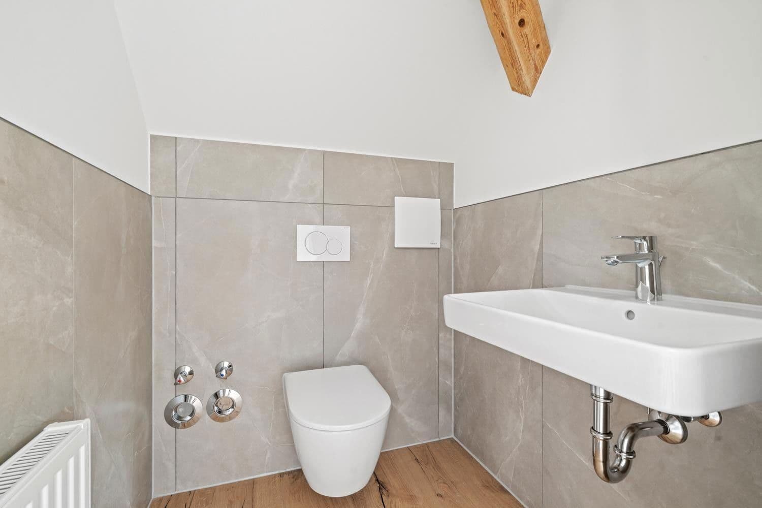 Predaj bytu 2-izbový 102 m², Schützenstraße 4, Radolfzell am Bodensee, Bádensko-Wurttembersko Predaj bytu 2-izbový 102 m², Schützenstraße 4, Radolfzell am Bodensee, Bádensko-Wurttembersko