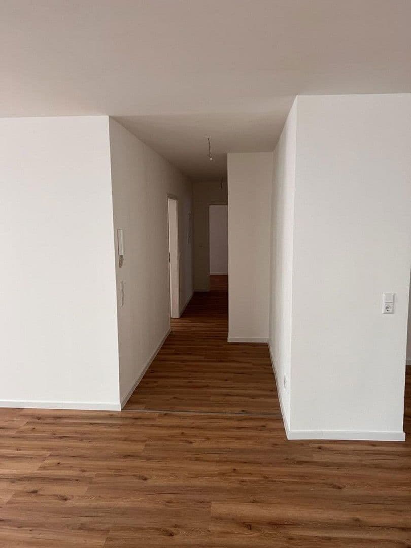 Prenájom bytu 4-izbový 105 m², Schlossegasse 3, Meißen, Sasko Prenájom bytu 4-izbový 105 m², Schlossegasse 3, Meißen, Sasko