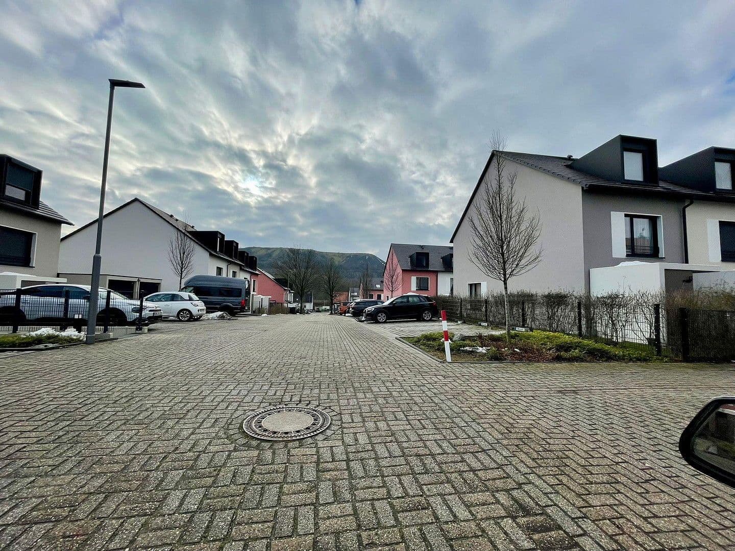 Predaj domu 145 m², pozemek 250 m², Heimstraße, Alsdorf, Severné Porýnie - Westfálsko Predaj domu 145 m², pozemek 250 m², Heimstraße, Alsdorf, Severné Porýnie - Westfálsko