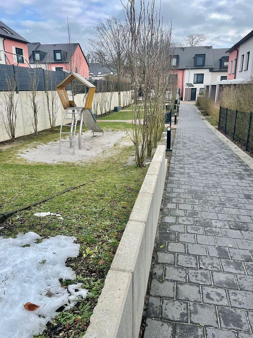 Predaj domu 145 m², pozemek 250 m², Heimstraße, Alsdorf, Severné Porýnie - Westfálsko Predaj domu 145 m², pozemek 250 m², Heimstraße, Alsdorf, Severné Porýnie - Westfálsko