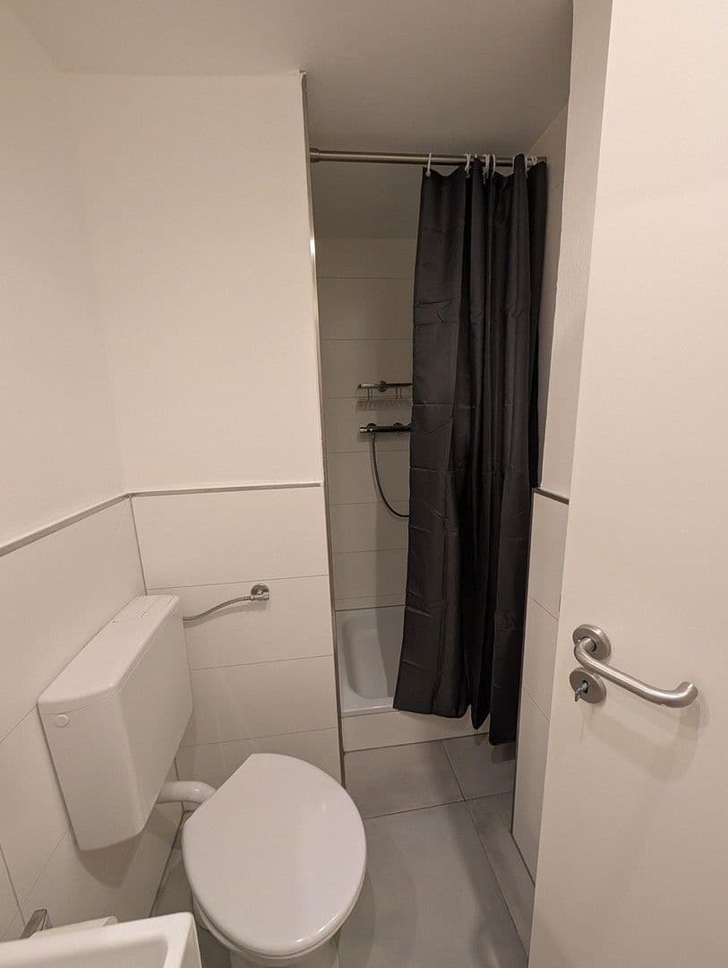 Prenájom bytu 1-izbový 23 m², Düsseldorf, Severné Porýnie - Westfálsko Prenájom bytu 1-izbový 23 m², Düsseldorf, Severné Porýnie - Westfálsko