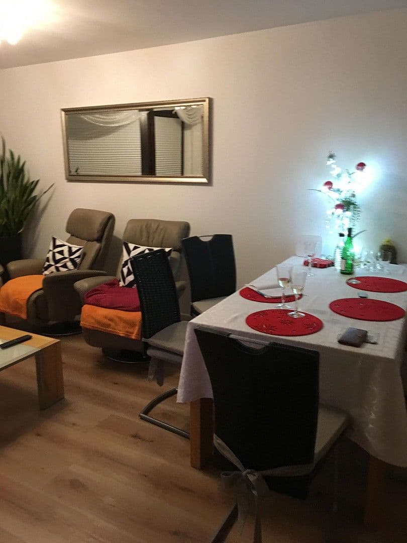 Prenájom bytu 3-izbový 69 m², Zwirnerweg 19, Haan, Severné Porýnie - Westfálsko Prenájom bytu 3-izbový 69 m², Zwirnerweg 19, Haan, Severné Porýnie - Westfálsko