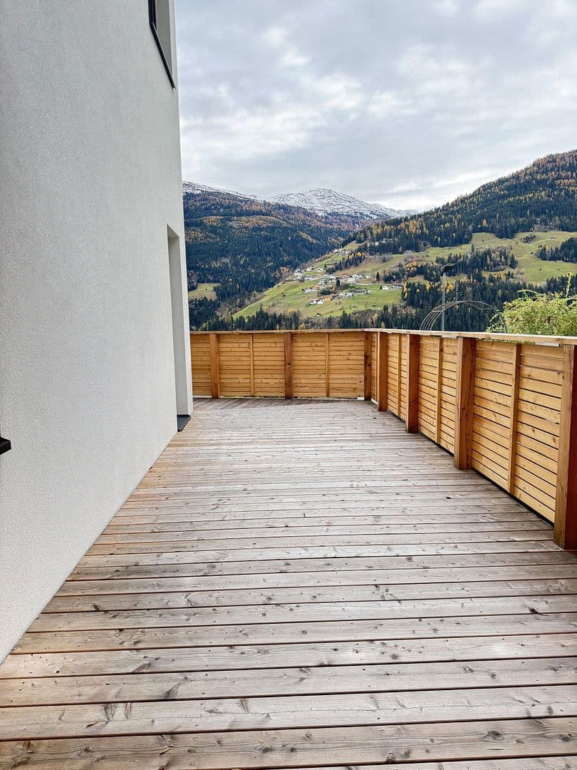 Predaj domu 128 m², pozemek 266 m², Fliess, Tirolsko Predaj domu 128 m², pozemek 266 m², Fliess, Tirolsko