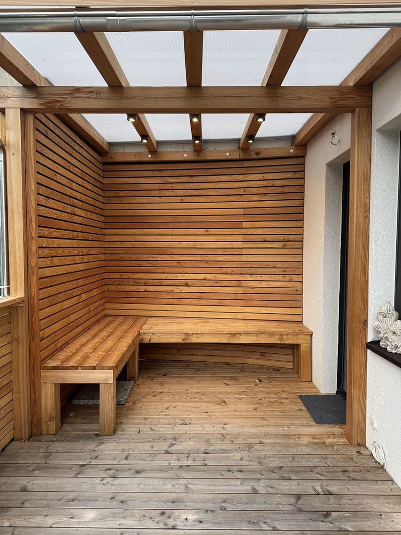 Predaj domu 128 m², pozemek 266 m², Fliess, Tirolsko Predaj domu 128 m², pozemek 266 m², Fliess, Tirolsko