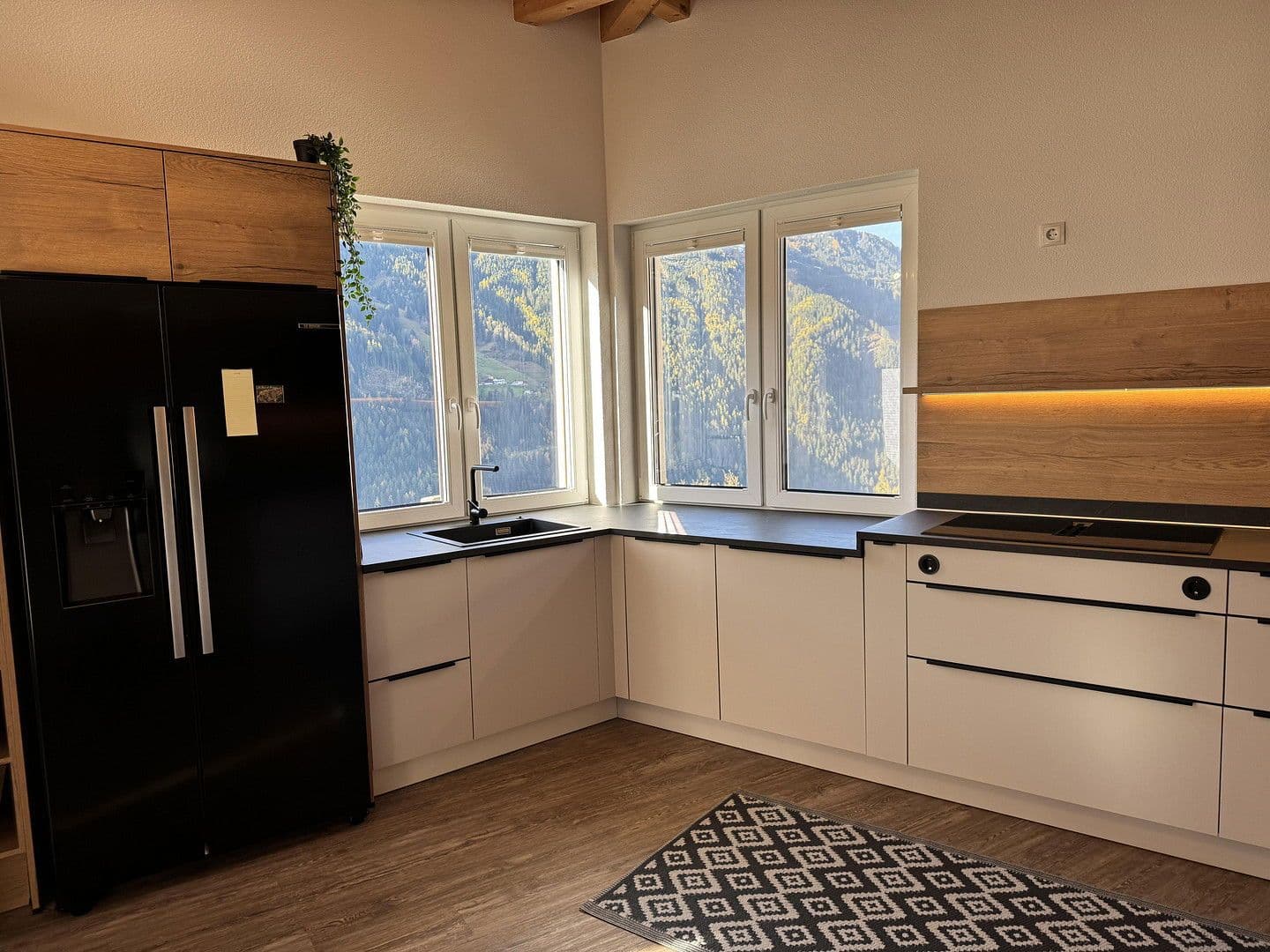 Predaj domu 128 m², pozemek 266 m², Fliess, Tirolsko Predaj domu 128 m², pozemek 266 m², Fliess, Tirolsko