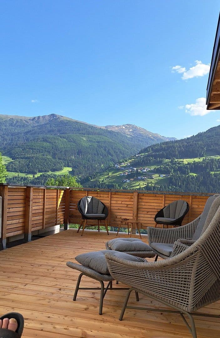 Predaj domu 128 m², pozemek 266 m², Fliess, Tirolsko Predaj domu 128 m², pozemek 266 m², Fliess, Tirolsko