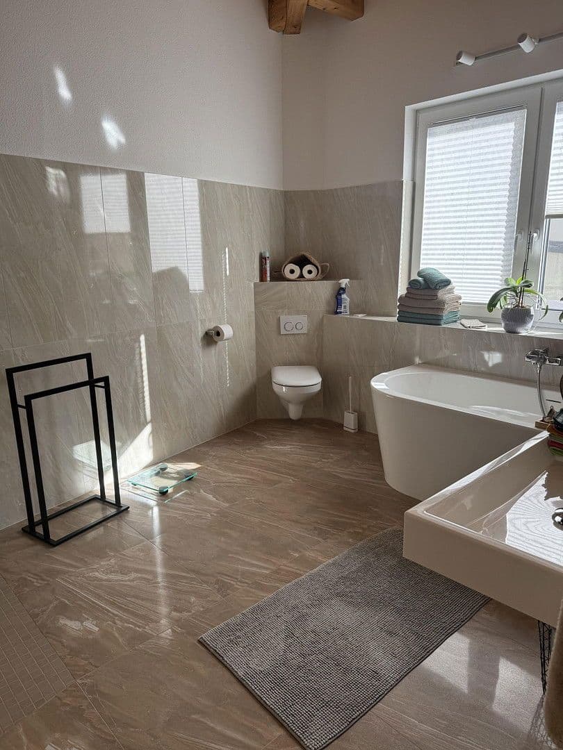 Predaj domu 128 m², pozemek 266 m², Fliess, Tirolsko Predaj domu 128 m², pozemek 266 m², Fliess, Tirolsko