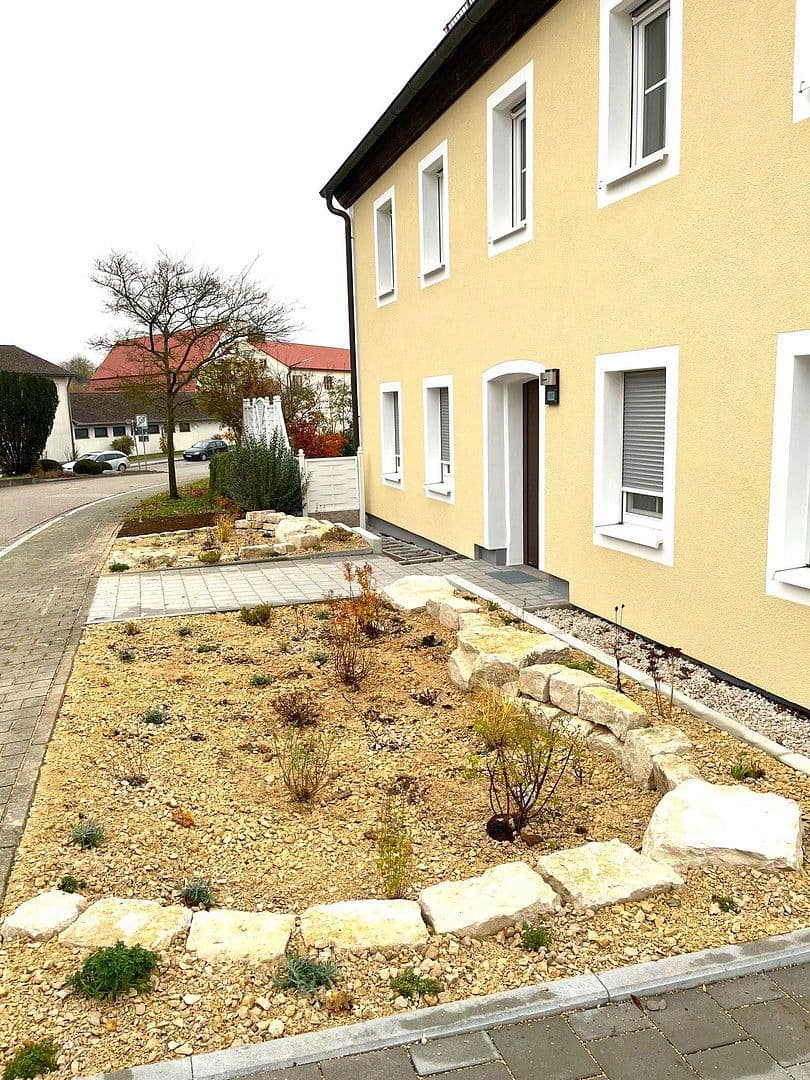 Prenájom bytu 4-izbový 140 m², Ellingen, Bavorsko Prenájom bytu 4-izbový 140 m², Ellingen, Bavorsko