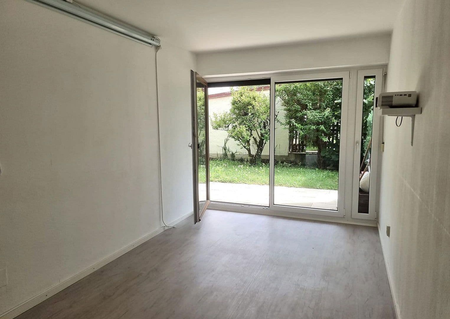 Predaj bytu 2-izbový 59 m², München, Bavorsko Predaj bytu 2-izbový 59 m², München, Bavorsko