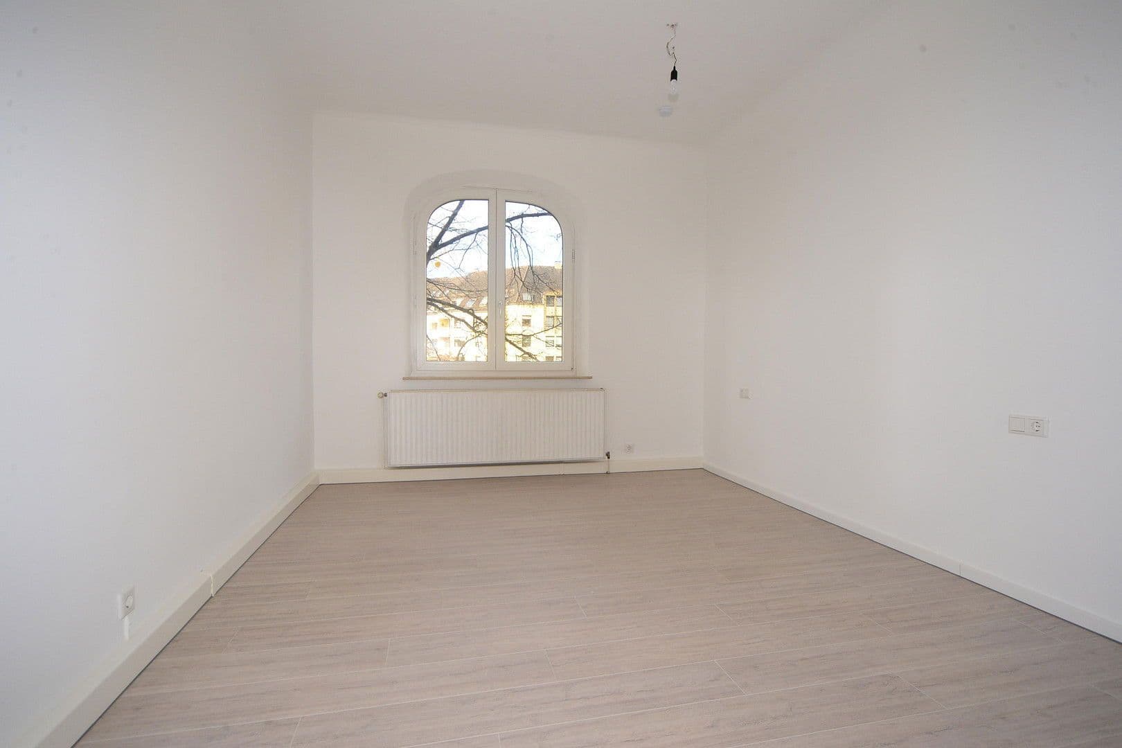 Prenájom bytu 2-izbový 64 m², Mathildenstraße 24, Nürnberg, Bavorsko Prenájom bytu 2-izbový 64 m², Mathildenstraße 24, Nürnberg, Bavorsko