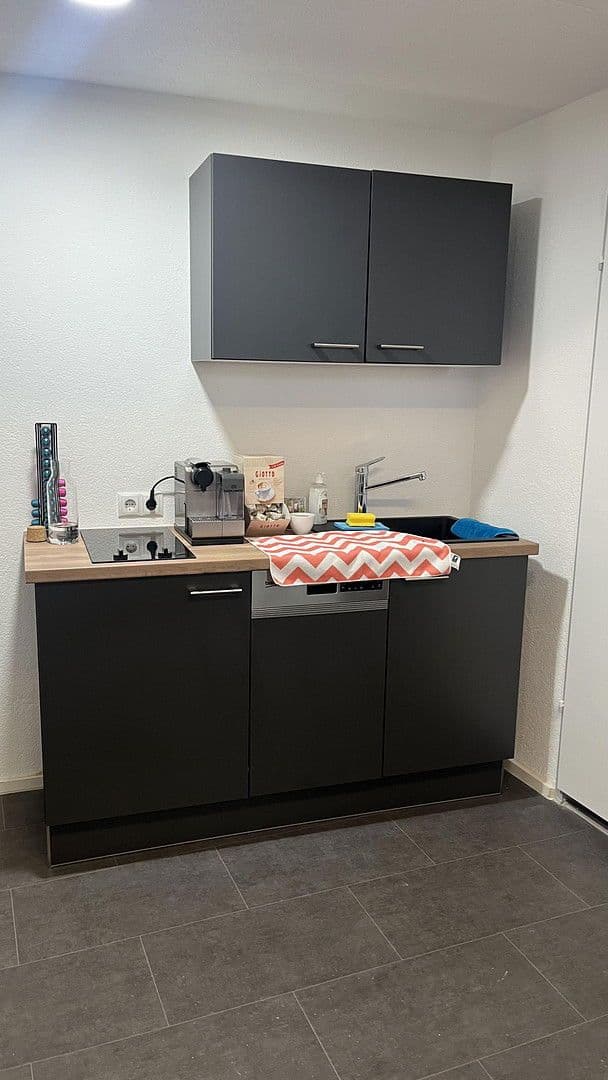 Prenájom kancelárie 28 m², Kramergasse 12, Imst, Tirolsko Prenájom kancelárie 28 m², Kramergasse 12, Imst, Tirolsko