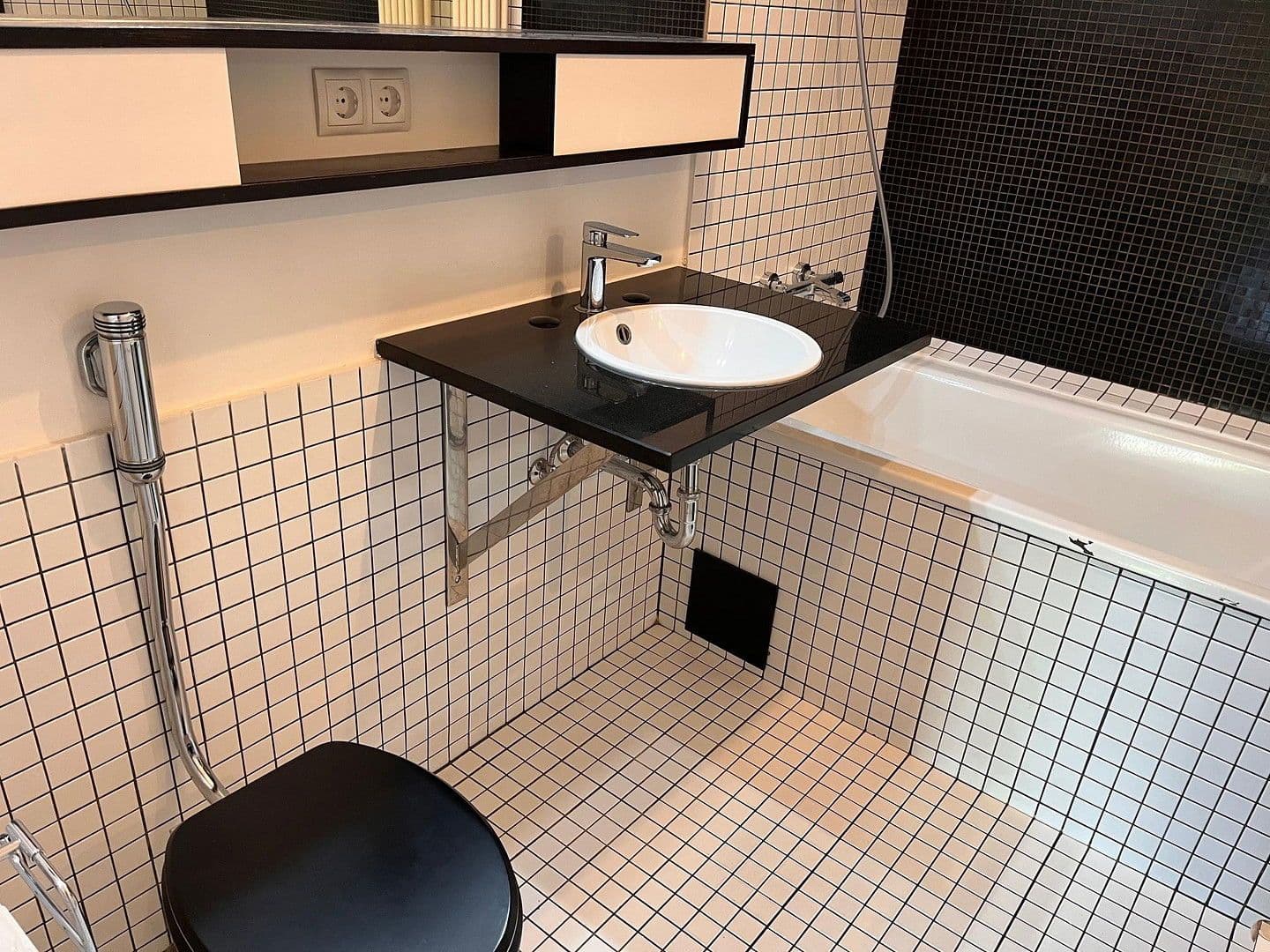 Predaj bytu 4-izbový 107 m², Hamburg, Hamburg Predaj bytu 4-izbový 107 m², Hamburg, Hamburg