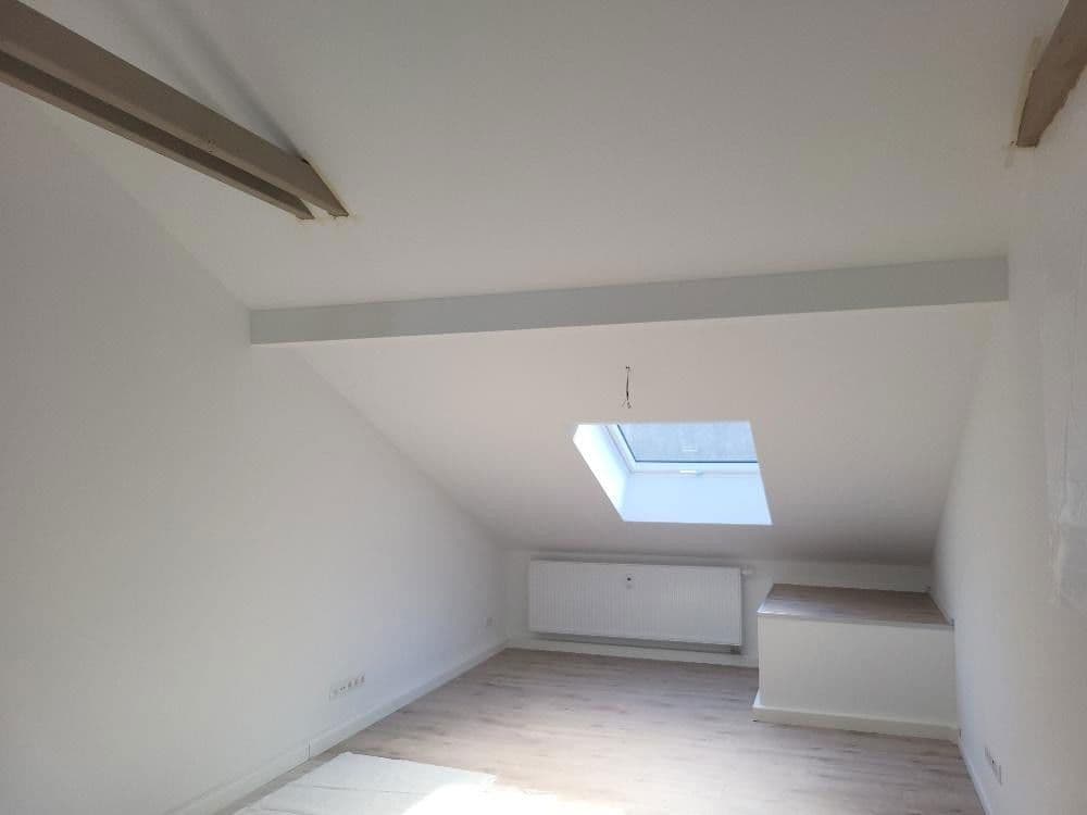 Prenájom bytu 4-izbový 107 m², Waldstraße 12, Greiz, Durínsko Prenájom bytu 4-izbový 107 m², Waldstraße 12, Greiz, Durínsko