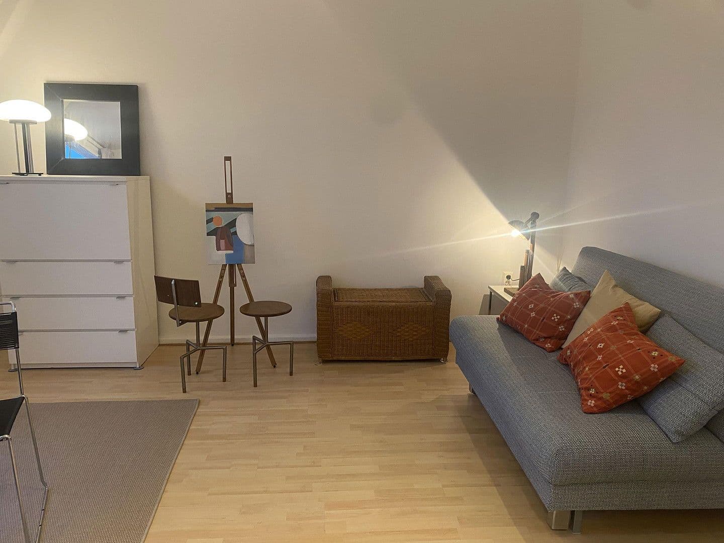 Prenájom bytu 1-izbový 30 m², Berlin, Berlín Prenájom bytu 1-izbový 30 m², Berlin, Berlín