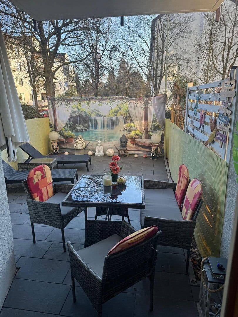 Prenájom bytu 2-izbový 71 m², Augsburg, Bavorsko Prenájom bytu 2-izbový 71 m², Augsburg, Bavorsko