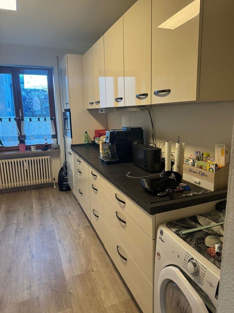 Prenájom bytu 2-izbový 71 m², Augsburg, Bavorsko Prenájom bytu 2-izbový 71 m², Augsburg, Bavorsko