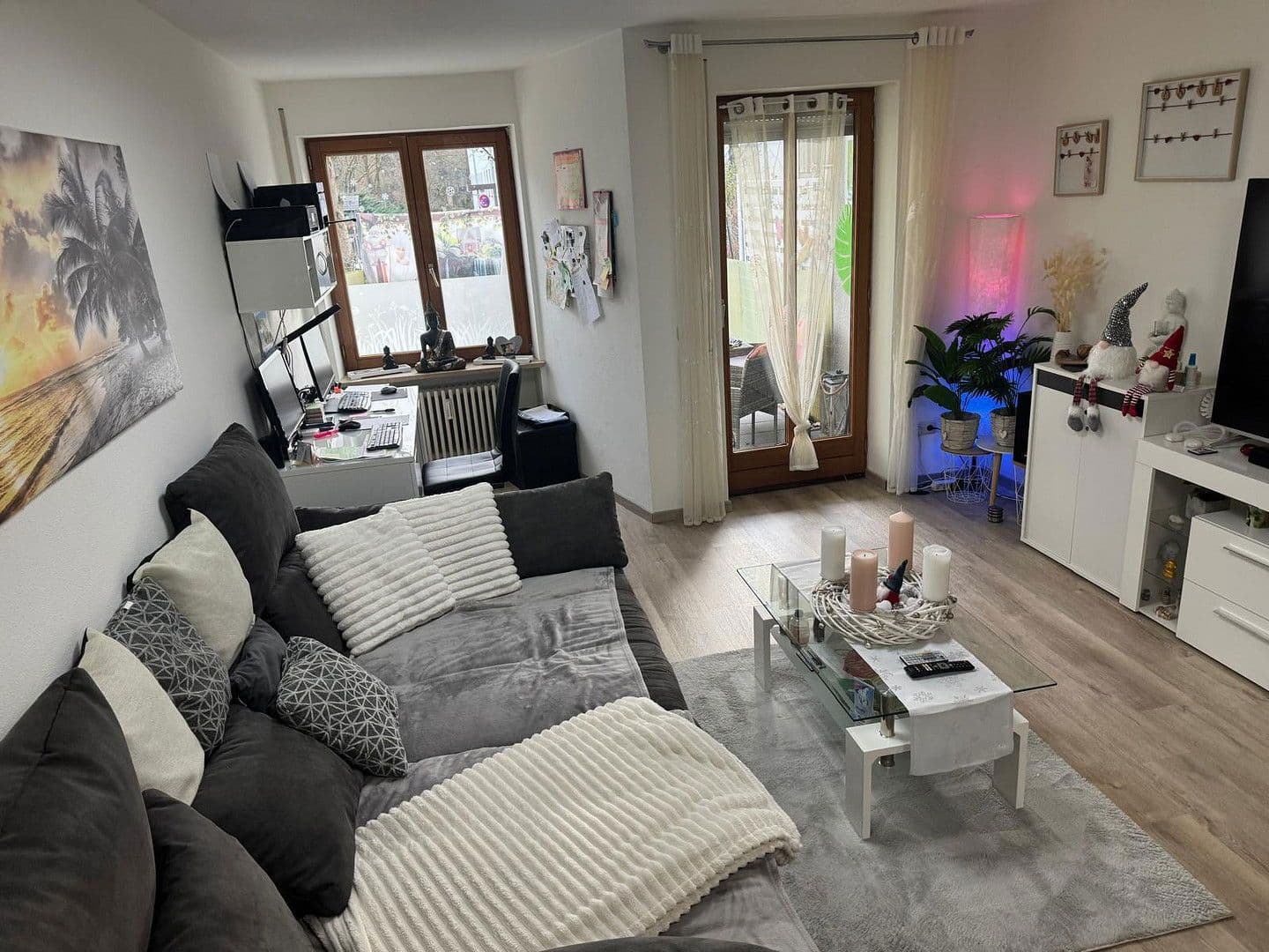 Prenájom bytu 2-izbový 71 m², Augsburg, Bavorsko Prenájom bytu 2-izbový 71 m², Augsburg, Bavorsko