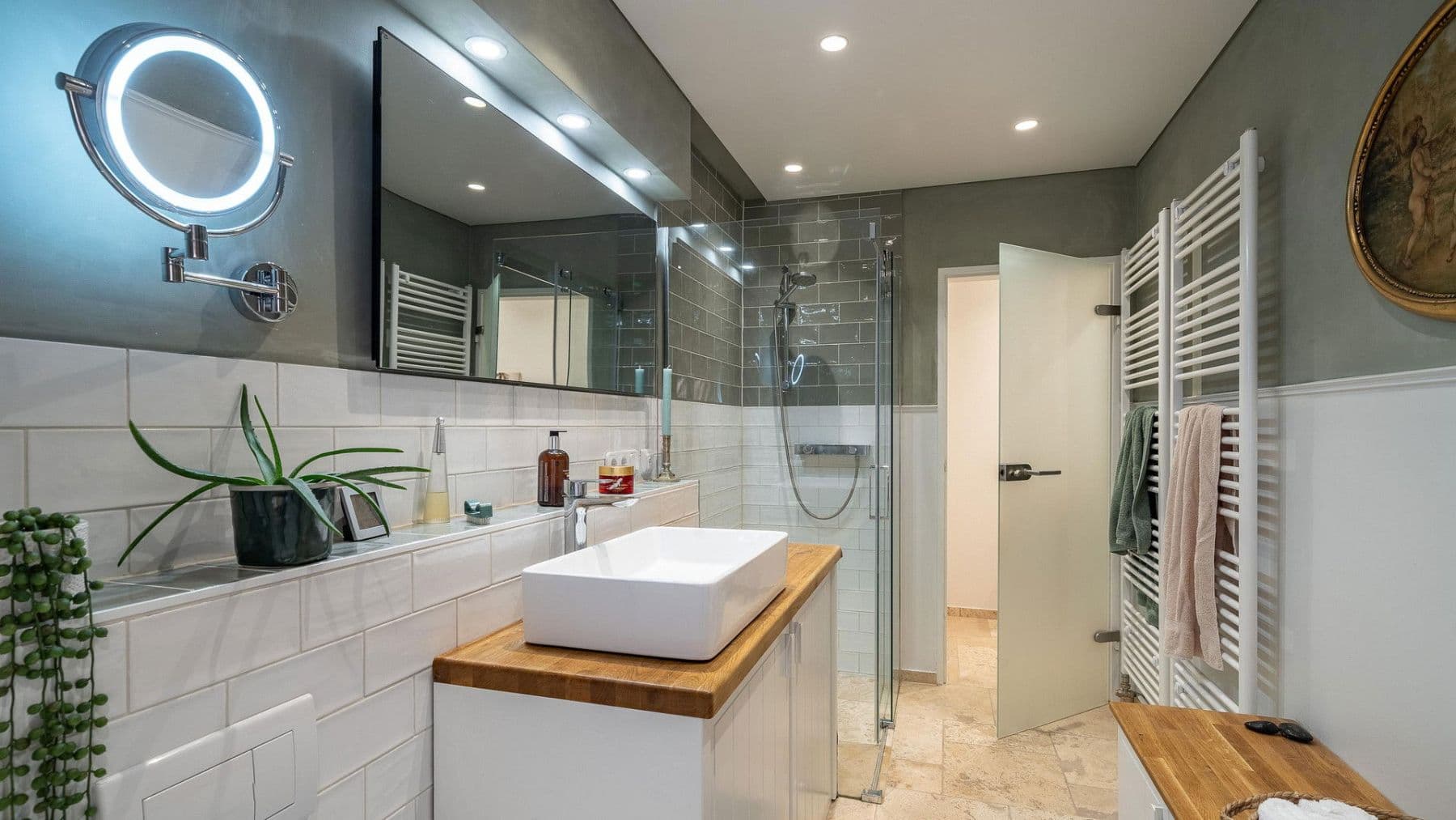 Predaj domu 389 m², pozemek 3.076 m², Daimlerstr. 14, Taunusstein, Hesensko Predaj domu 389 m², pozemek 3.076 m², Daimlerstr. 14, Taunusstein, Hesensko