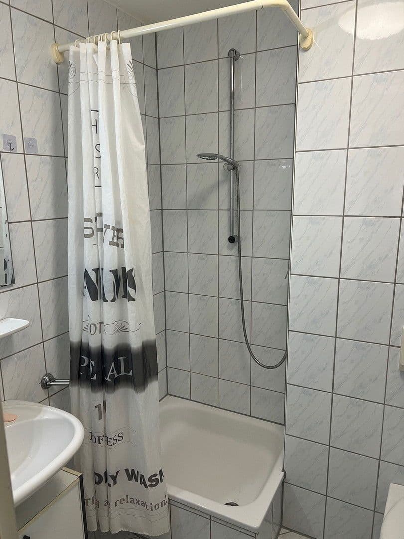 Prenájom bytu 1-izbový 25 m², Herrnstr.91, Fürth, Bavorsko Prenájom bytu 1-izbový 25 m², Herrnstr.91, Fürth, Bavorsko