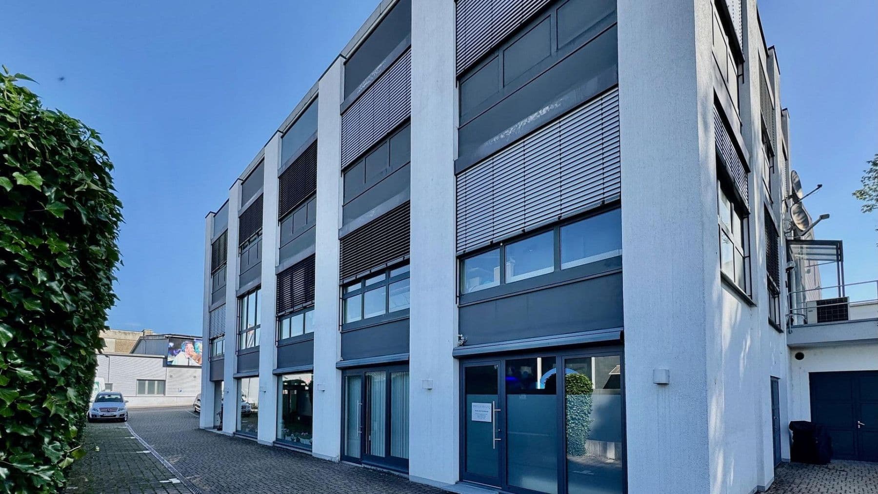 Prenájom kancelárie 30 m², Waldshut-Tiengen, Bádensko-Wurttembersko Prenájom kancelárie 30 m², Waldshut-Tiengen, Bádensko-Wurttembersko