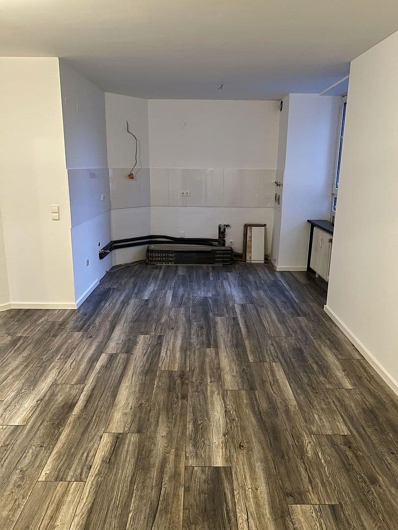 Prenájom bytu 3-izbový 114 m², Bremen, Brémy Prenájom bytu 3-izbový 114 m², Bremen, Brémy