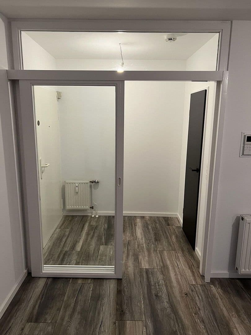 Prenájom bytu 3-izbový 114 m², Bremen, Brémy Prenájom bytu 3-izbový 114 m², Bremen, Brémy