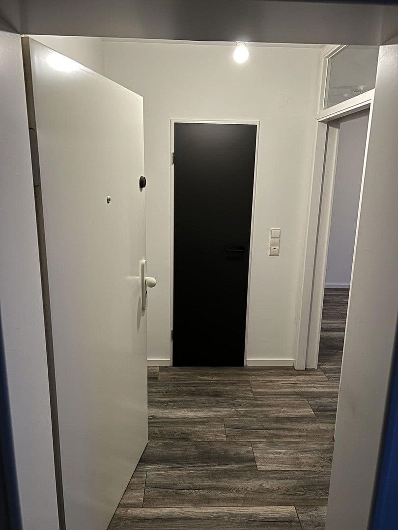 Prenájom bytu 3-izbový 114 m², Bremen, Brémy Prenájom bytu 3-izbový 114 m², Bremen, Brémy