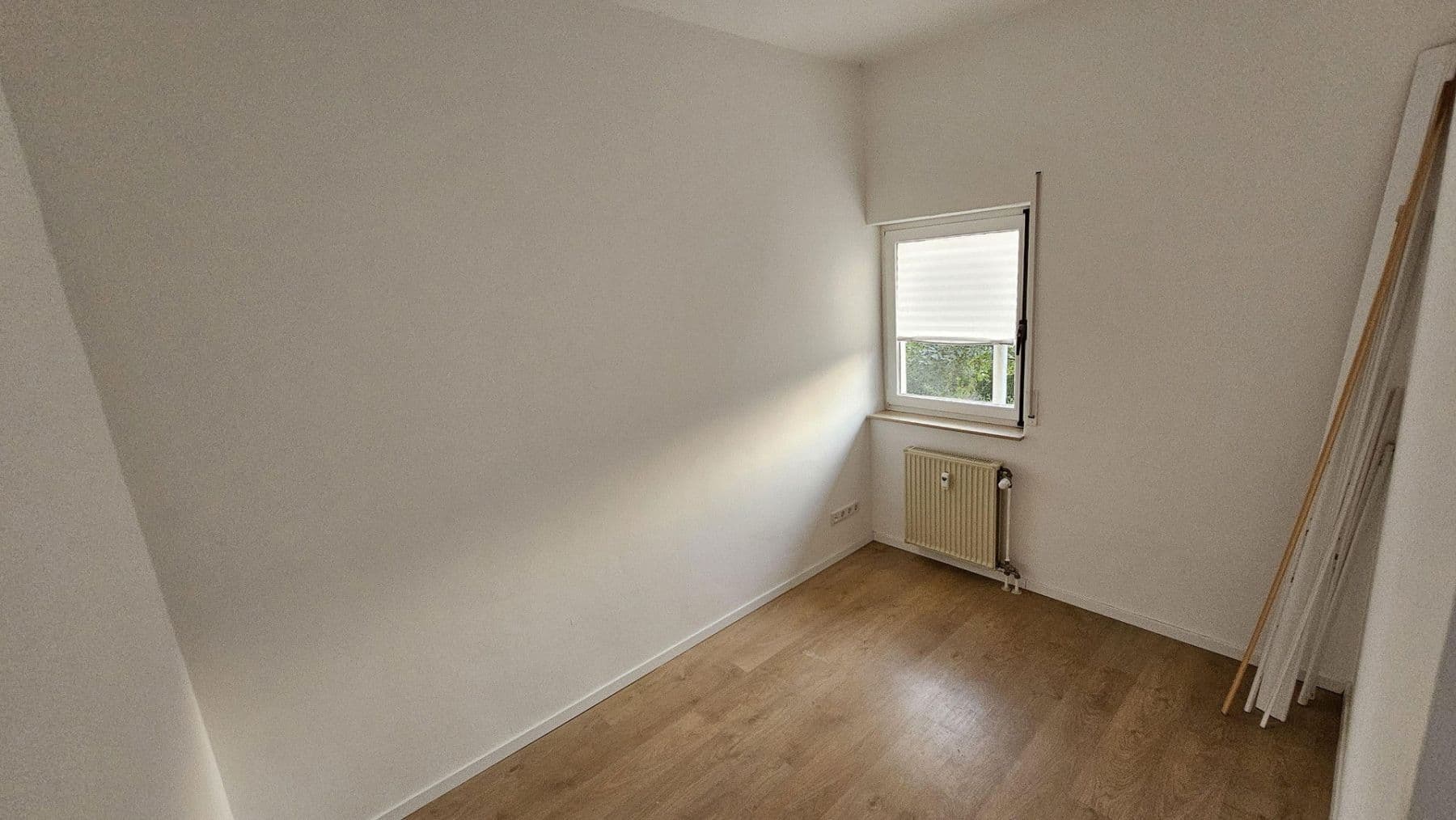 Prenájom bytu 4-izbový 118 m², Grävenwiesbach, Hesensko Prenájom bytu 4-izbový 118 m², Grävenwiesbach, Hesensko