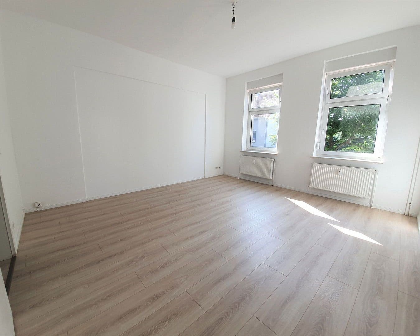 Prenájom bytu 2-izbový 58 m², Lindenstraße 32, Velten, Brandenbursko Prenájom bytu 2-izbový 58 m², Lindenstraße 32, Velten, Brandenbursko