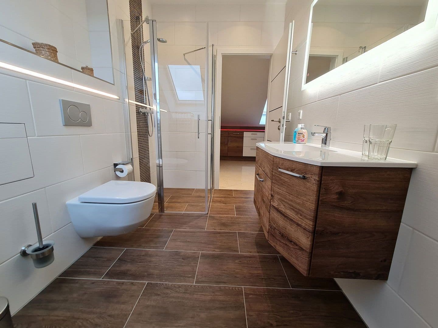 Prenájom bytu 3-izbový 75 m², Farmersteg 10, Hoppegarten, Brandenbursko Prenájom bytu 3-izbový 75 m², Farmersteg 10, Hoppegarten, Brandenbursko