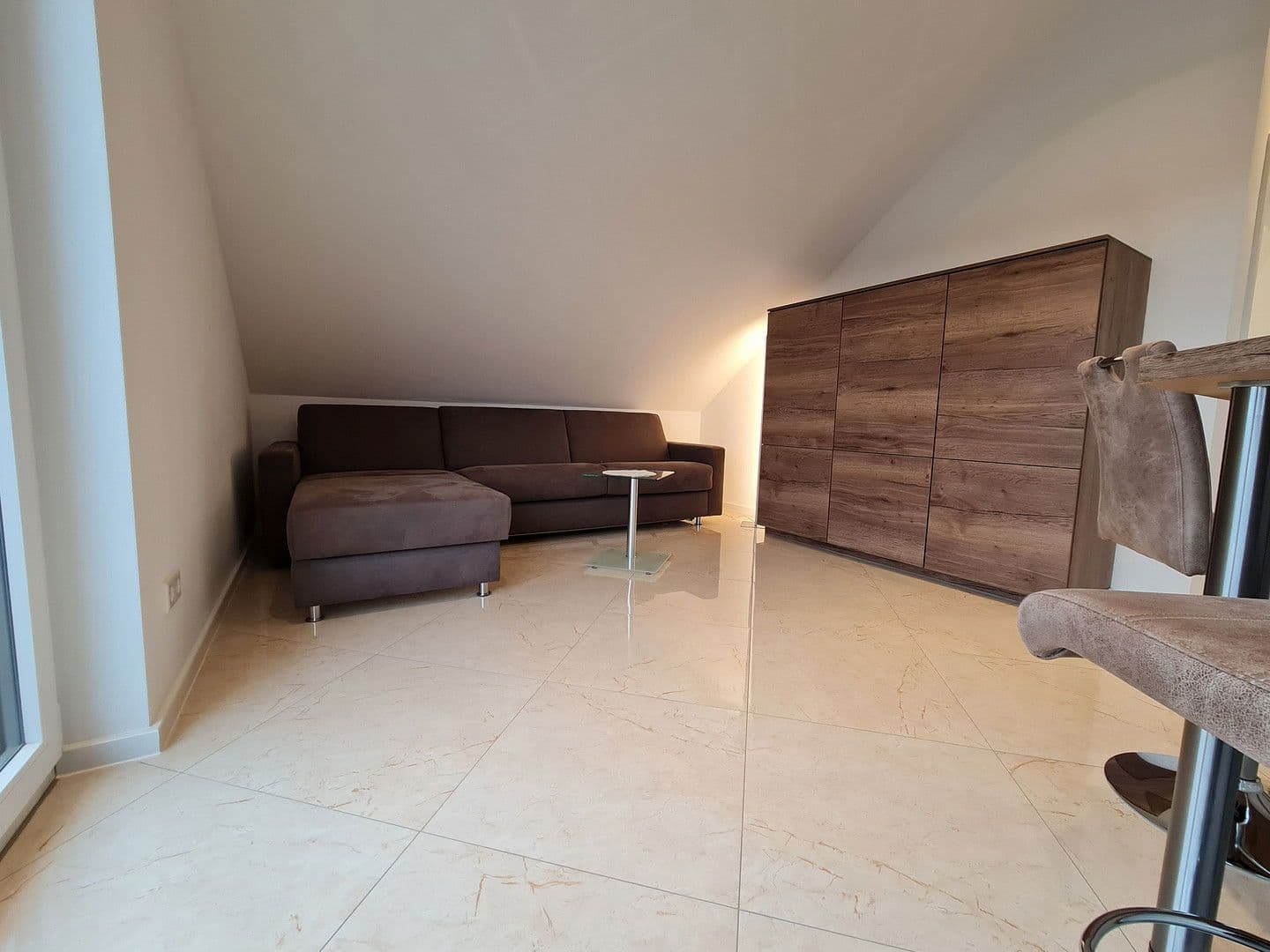 Prenájom bytu 3-izbový 75 m², Farmersteg 10, Hoppegarten, Brandenbursko Prenájom bytu 3-izbový 75 m², Farmersteg 10, Hoppegarten, Brandenbursko