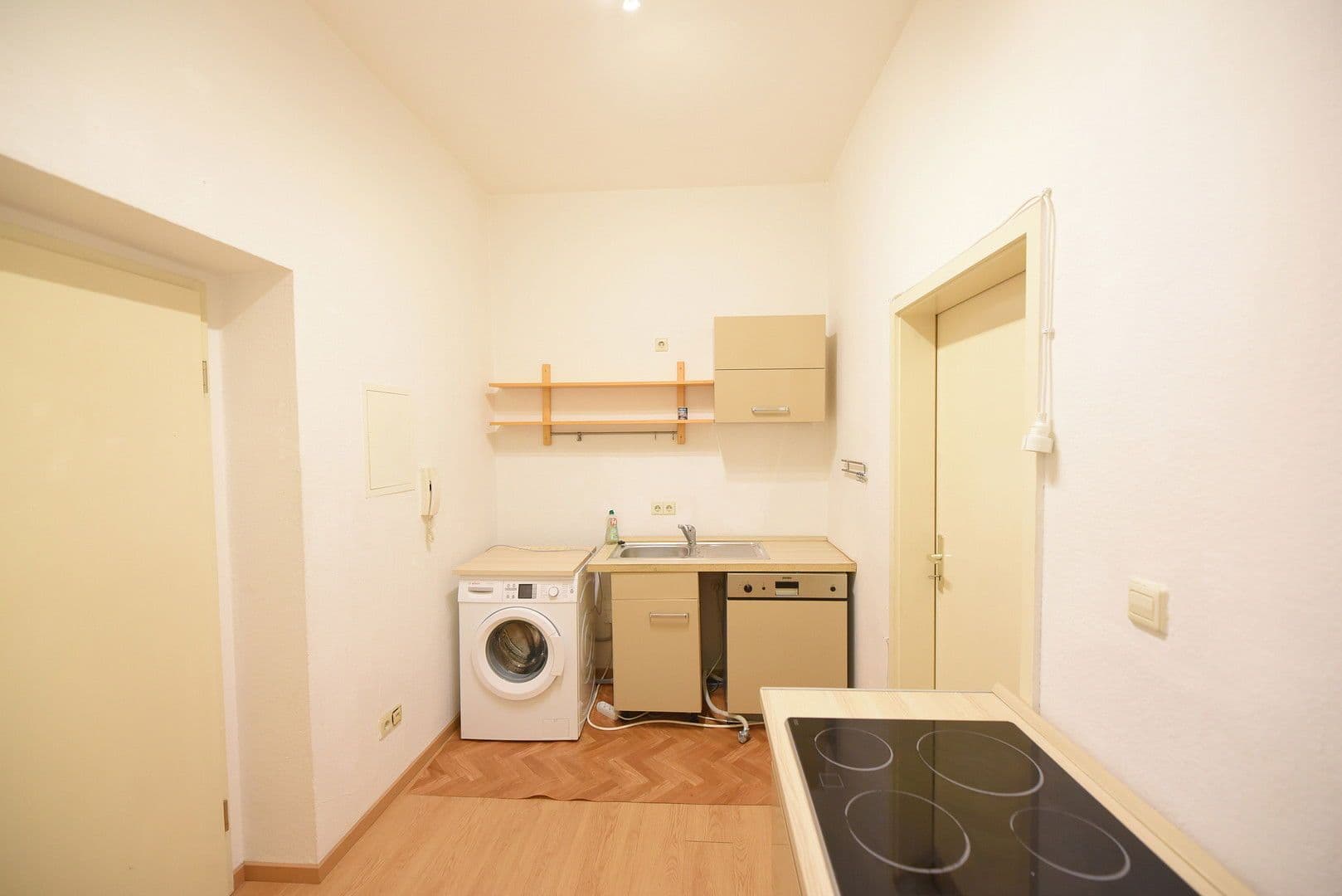 Prenájom bytu 2-izbový 37 m², Conradstrasse 10, Dresden, Sasko Prenájom bytu 2-izbový 37 m², Conradstrasse 10, Dresden, Sasko