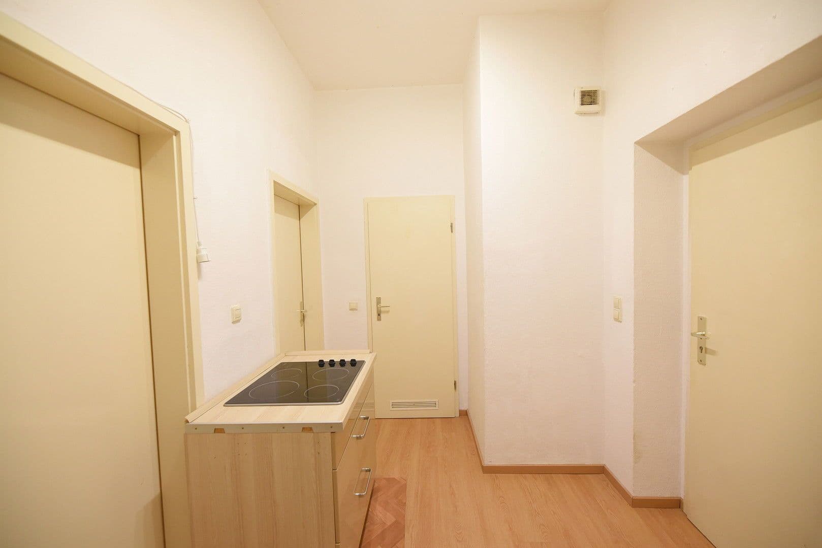 Prenájom bytu 2-izbový 37 m², Conradstrasse 10, Dresden, Sasko Prenájom bytu 2-izbový 37 m², Conradstrasse 10, Dresden, Sasko