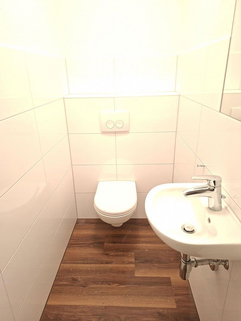 Prenájom bytu 2-izbový 71 m², Remagen, Porýnie-Falcko Prenájom bytu 2-izbový 71 m², Remagen, Porýnie-Falcko