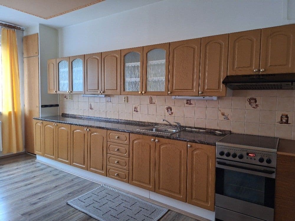 Predaj bytu 3-izbový 75 m², Ježkova, Liberec, Liberecký kraj Predaj bytu 3-izbový 75 m², Ježkova, Liberec, Liberecký kraj