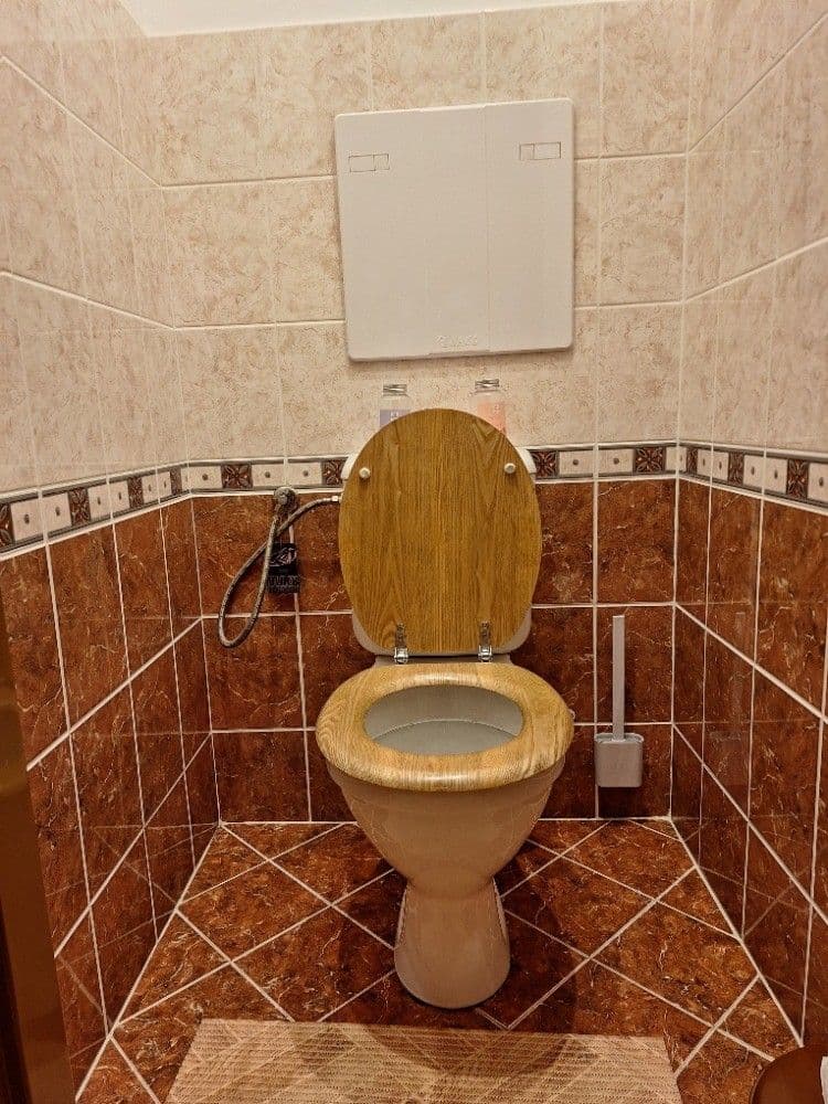 Predaj bytu 3-izbový 75 m², Ježkova, Liberec, Liberecký kraj Predaj bytu 3-izbový 75 m², Ježkova, Liberec, Liberecký kraj