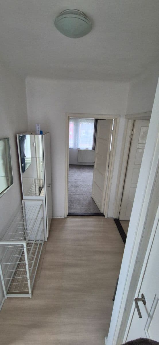 Prenájom bytu 2-izbový 57 m², Olbrachtova, Roztoky, Středočeský kraj Prenájom bytu 2-izbový 57 m², Olbrachtova, Roztoky, Středočeský kraj