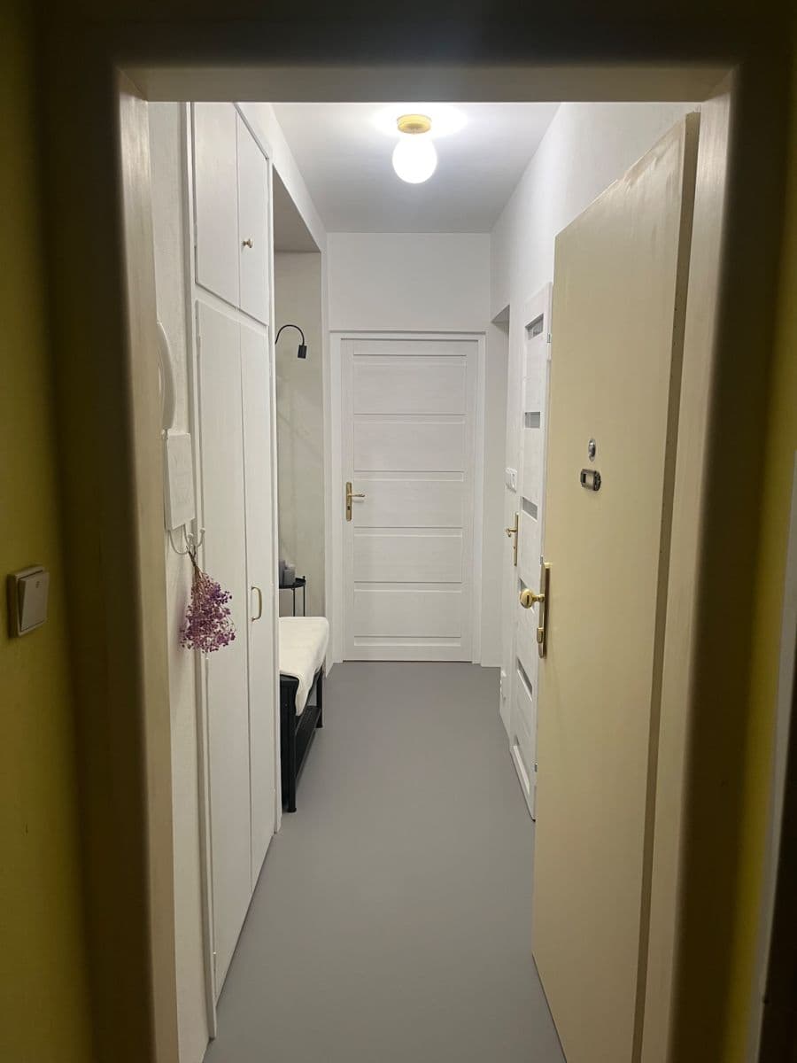 Prenájom bytu 2-izbový 51 m², Masarykova třída, Opava, Moravskoslezský kraj Prenájom bytu 2-izbový 51 m², Masarykova třída, Opava, Moravskoslezský kraj