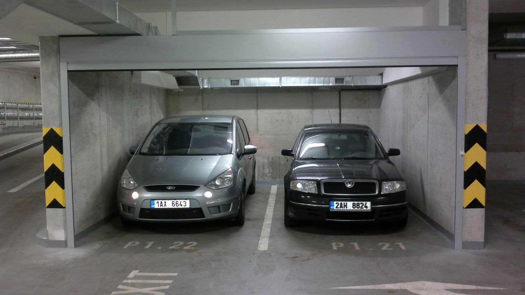 Prenájom garáže 25 m², Praha, Praha Prenájom garáže 25 m², Praha, Praha