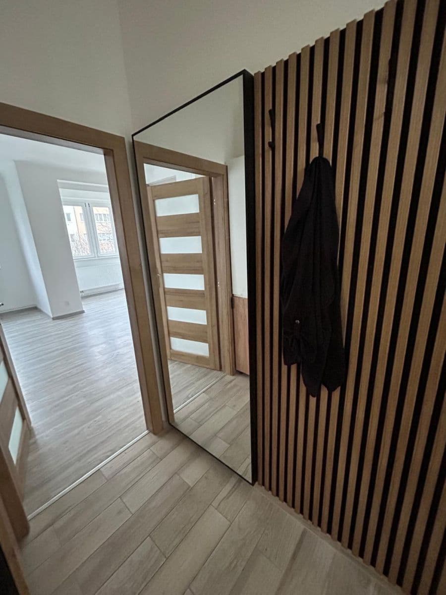 Prenájom bytu 2-izbový 45 m², Neveklovská, Praha, Praha Prenájom bytu 2-izbový 45 m², Neveklovská, Praha, Praha