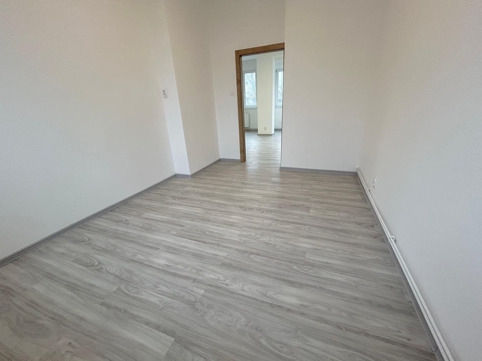 Prenájom bytu 2-izbový 45 m², Neveklovská, Praha, Praha Prenájom bytu 2-izbový 45 m², Neveklovská, Praha, Praha