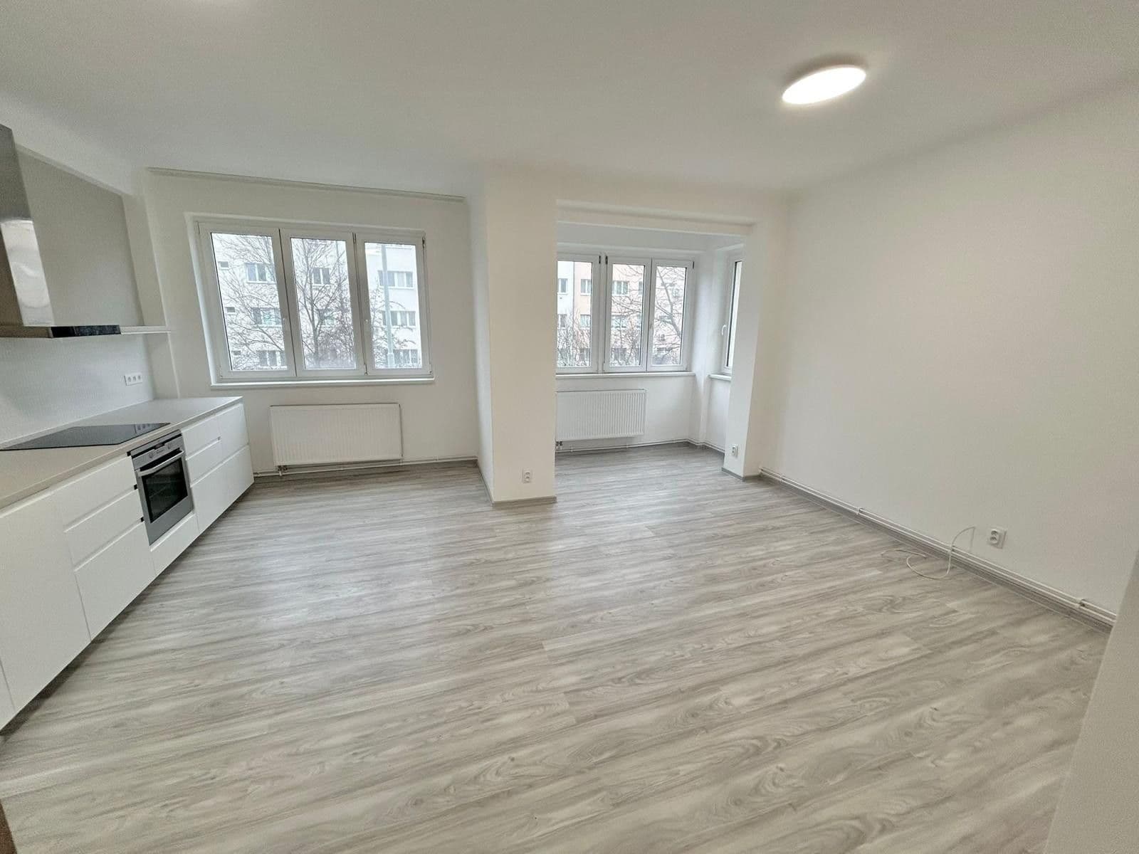 Prenájom bytu 2-izbový 45 m², Neveklovská, Praha, Praha Prenájom bytu 2-izbový 45 m², Neveklovská, Praha, Praha