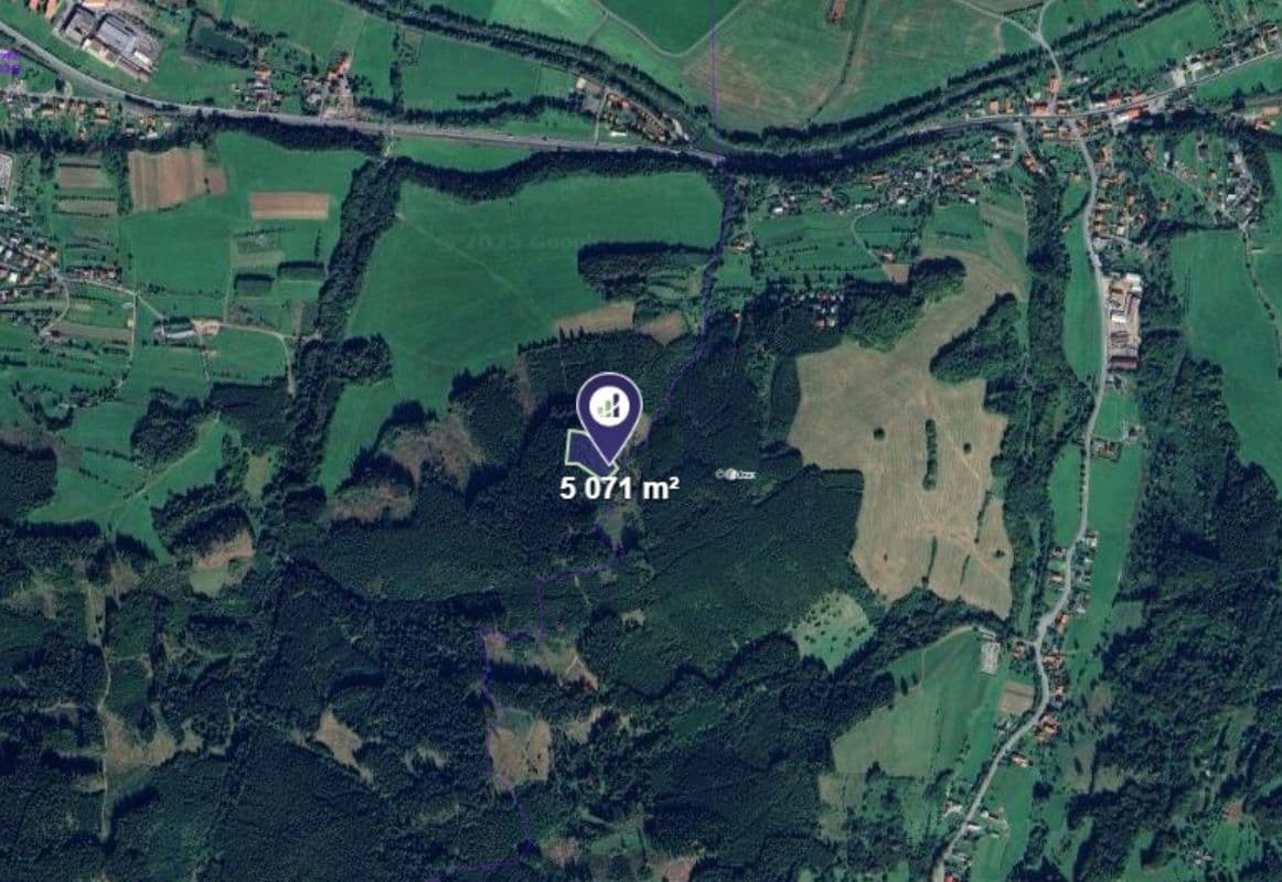 Predaj pozemku 5.071 m², Hovězí, Zlínský kraj Predaj pozemku 5.071 m², Hovězí, Zlínský kraj