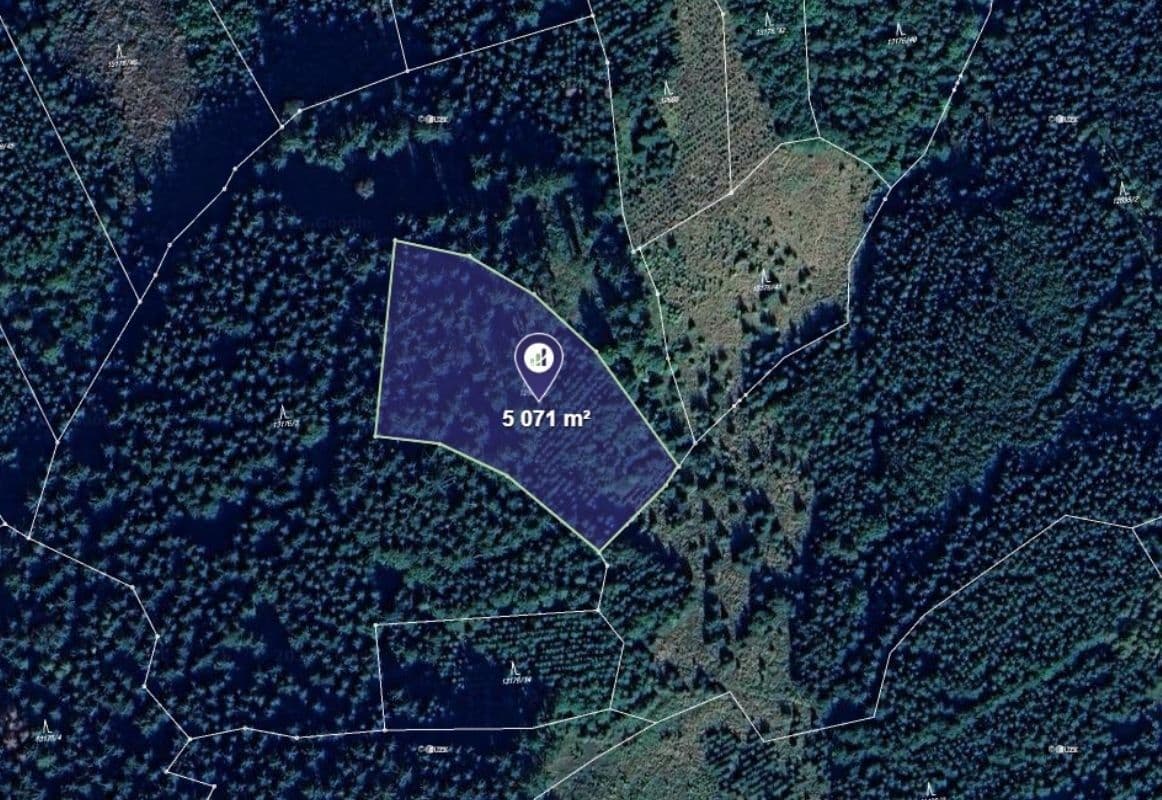 Predaj pozemku 5.071 m², Hovězí, Zlínský kraj Predaj pozemku 5.071 m², Hovězí, Zlínský kraj