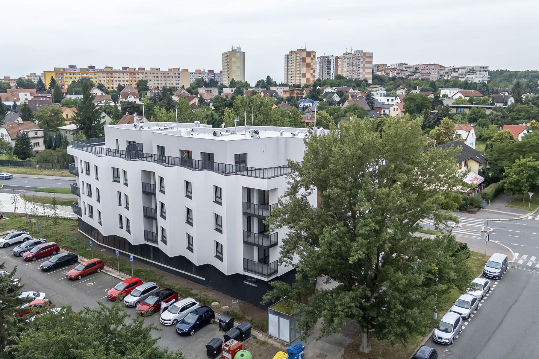 Predaj bytu 3-izbový 81 m², Milánská, Praha, Praha Predaj bytu 3-izbový 81 m², Milánská, Praha, Praha