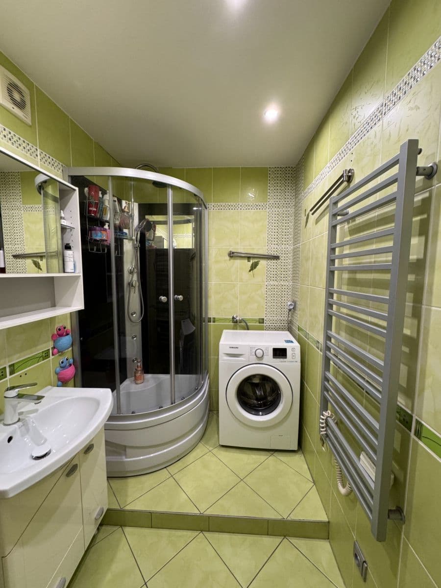 Predaj bytu 3-izbový 72 m², Hlivická, Praha, Praha Predaj bytu 3-izbový 72 m², Hlivická, Praha, Praha