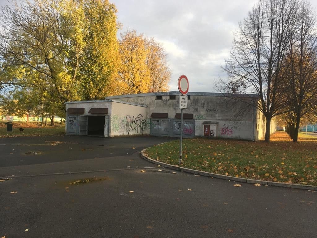 Prenájom garáže 18 m², Brno, Jihomoravský kraj Prenájom garáže 18 m², Brno, Jihomoravský kraj