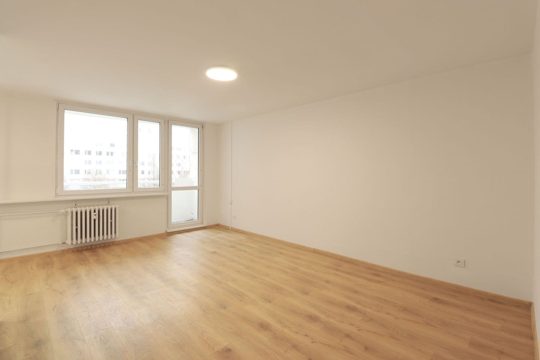 Prenájom bytu 3-izbový 72 m², Borovanského, Praha, Praha Prenájom bytu 3-izbový 72 m², Borovanského, Praha, Praha